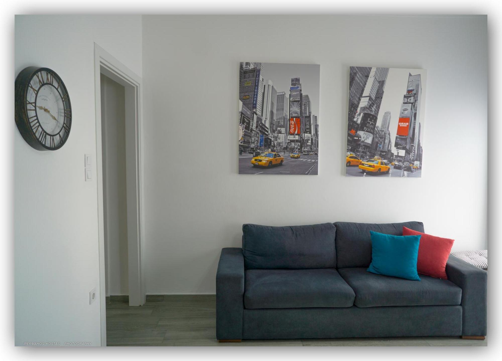 Welcome Home Syros Port Apartment 에르무폴리 외부 사진