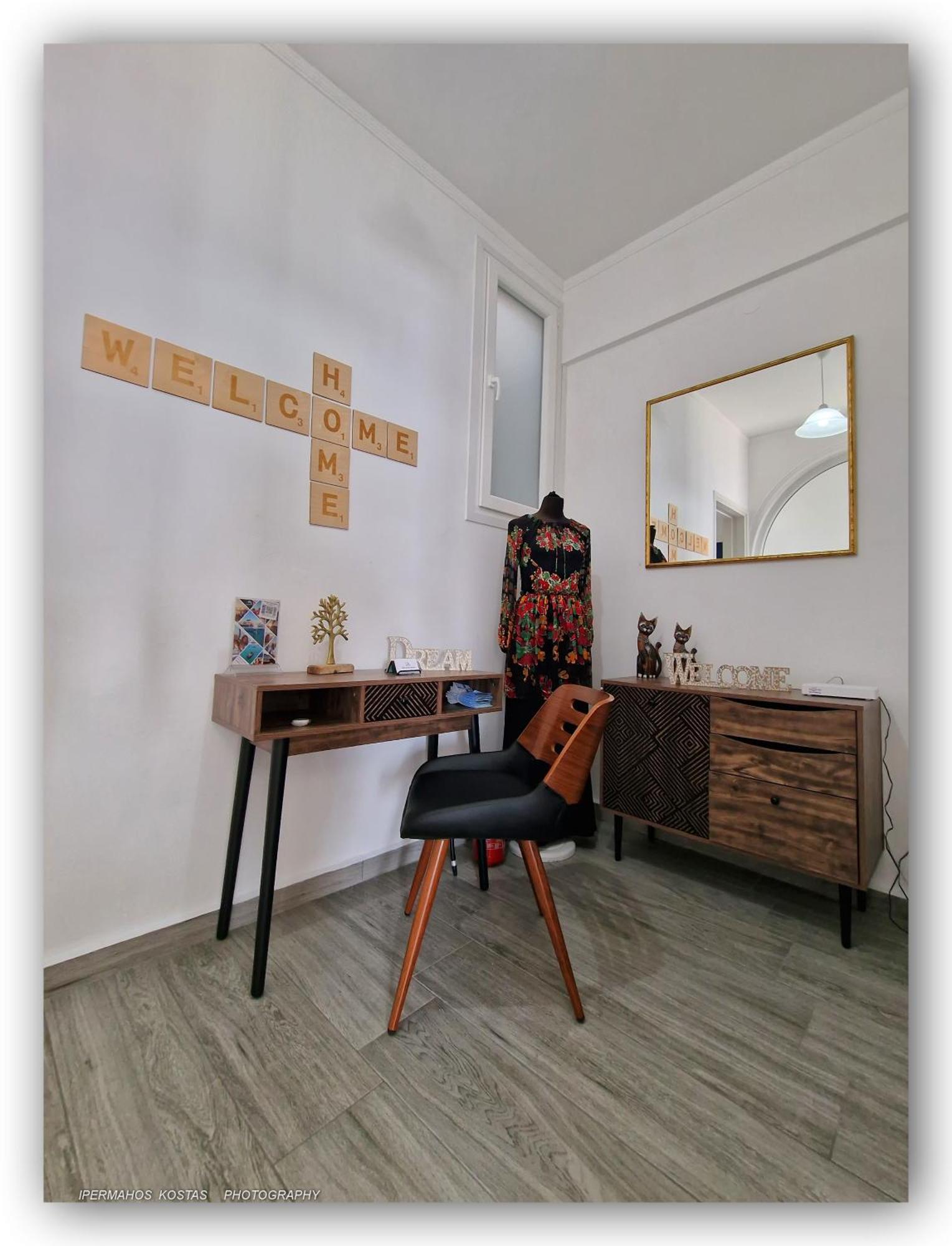 Welcome Home Syros Port Apartment 에르무폴리 외부 사진