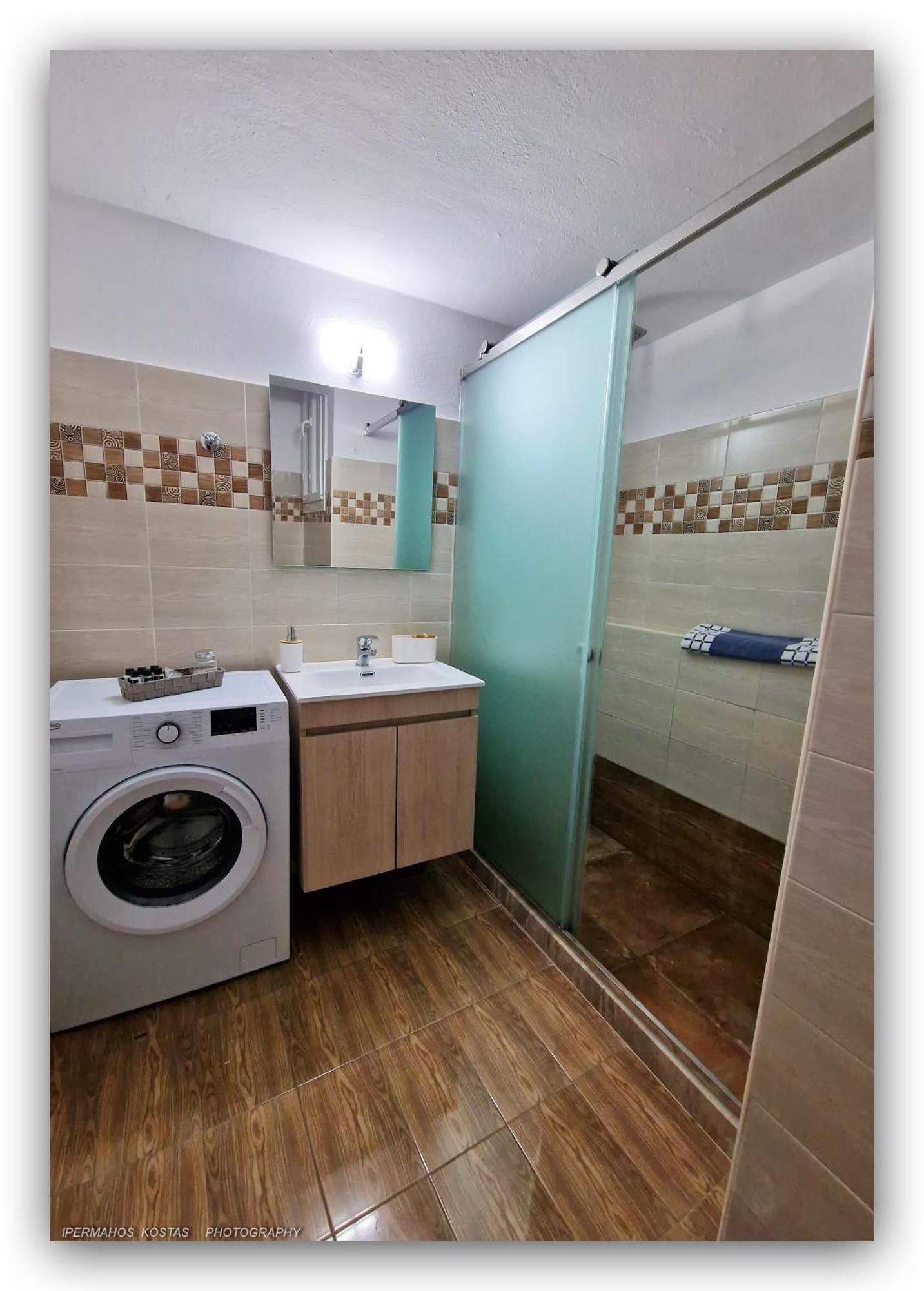 Welcome Home Syros Port Apartment 에르무폴리 외부 사진