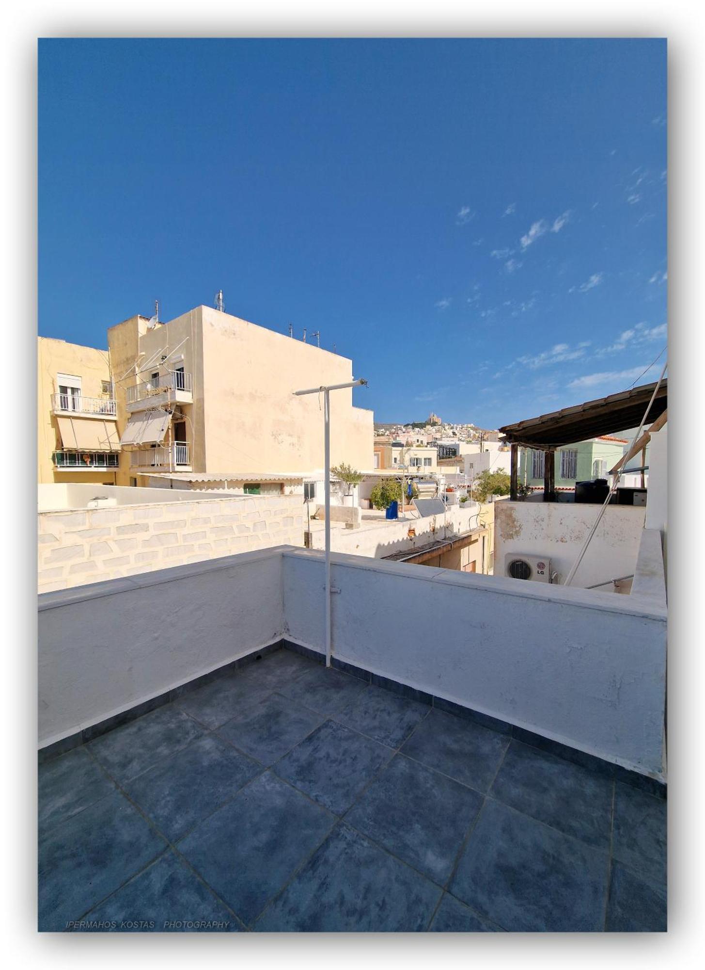 Welcome Home Syros Port Apartment 에르무폴리 외부 사진
